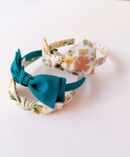 Load image into Gallery viewer, Teal Double Stacked Bow Band