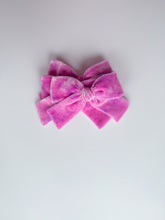 Load image into Gallery viewer, Bestie Speckled Velvet Ruthie Bow