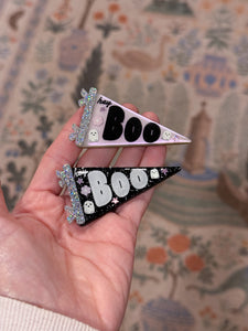 Hey Boo Pennant Acrylic Clip (2 Color Options)