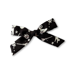 A Little Witchy *GLOW* Oversized Gracie Bow