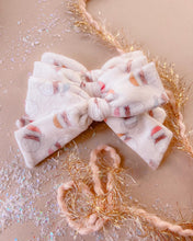 Load image into Gallery viewer, Santa’s Velvet Ruthie Bow