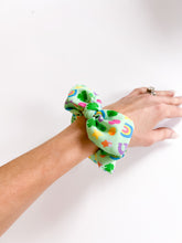 Load image into Gallery viewer, Rainbow Charms Winged Scrunchie